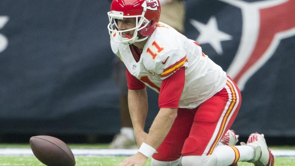 Chiefs quarterback Alex Smith hasn’t been his usual self during the team’s 2-2 start.