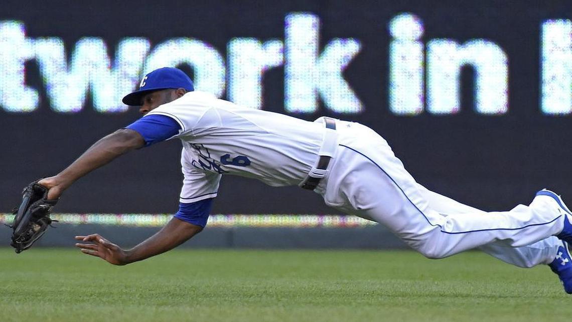 
Kansas City Royals center fielder Lorenzo Cain has his sights on winning a Gold Glove award.
