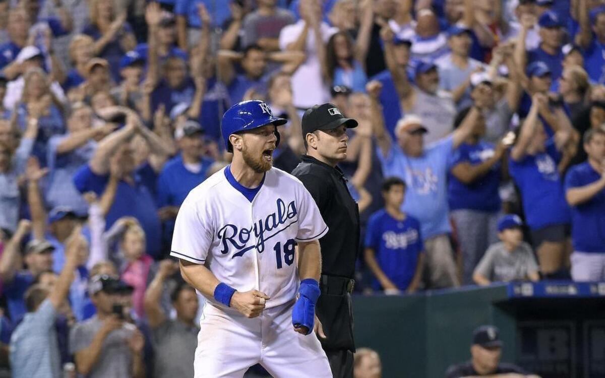 
Ben Zobrist felt the backing of the Royals’ home crowd after scoring on a two-run hit in the sixth inning Sept. 24 at Kauffman Stadium.
