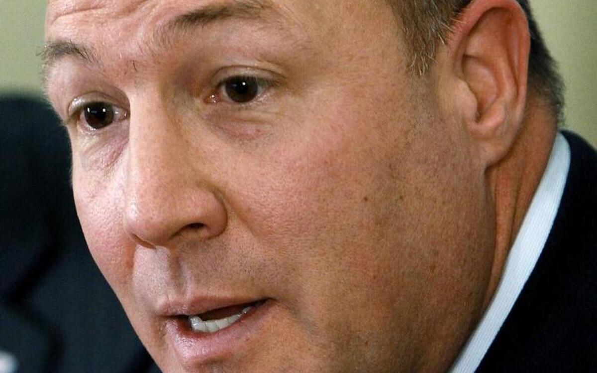 Former Chiefs general manager Scott Pioli has a chance to return to the mountaintop as a front-office executive with the Atlanta Falcons.
