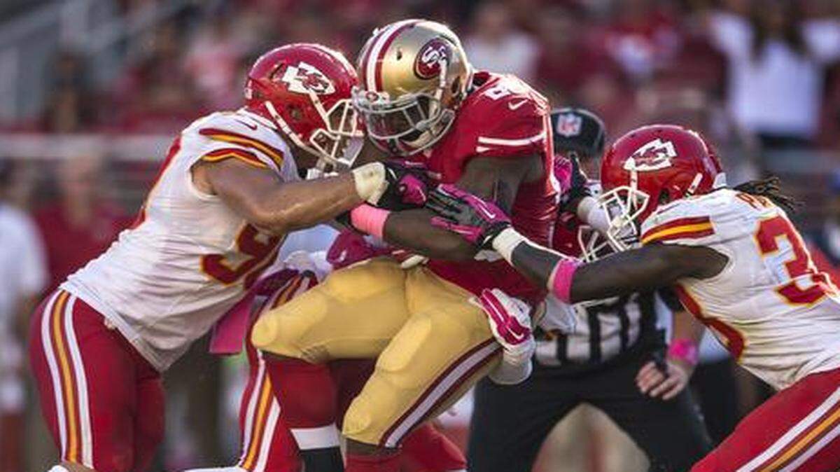 
The Chiefs’ defense has been much better than expected after losing stalwart starters like Derrick Johnson and Mike DeVito for the season. The play of guys like linebacker Josh Mauga, left, and safety Ron Parker, right, has been a big reason why.
