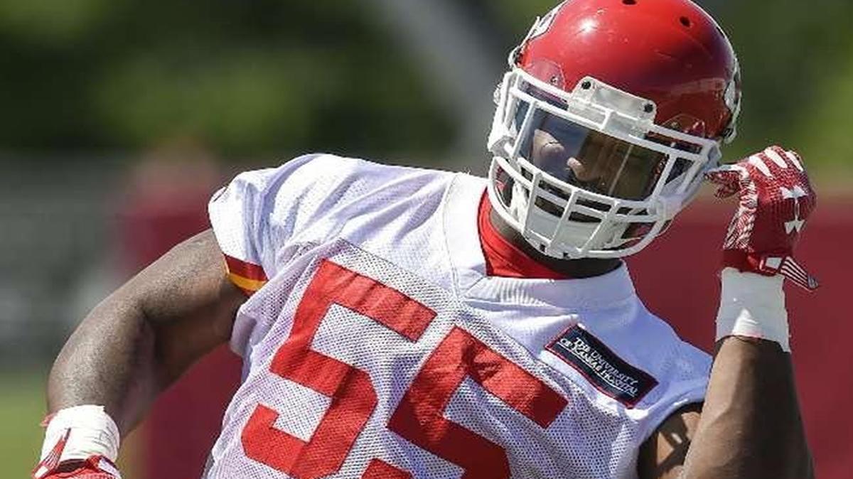 The Chiefs are hoping for big things from outside linebacker Dee Ford, but he didn’t show much in the team’s first exhibition game.