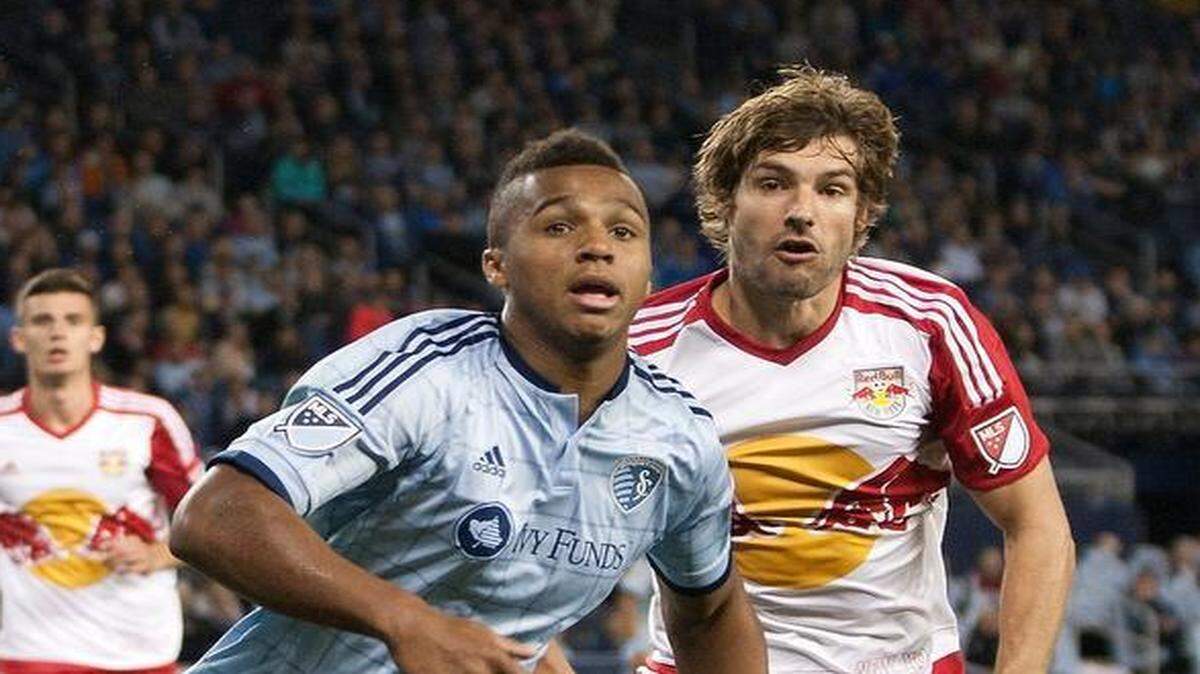 
Sporting Kansas City defender Erik Palmer-Brown eyed the ball during the season-opening match against the New York Red Bulls on March 8 at Sporting Park. Palmer-Brown came into the game as a substitute. 

