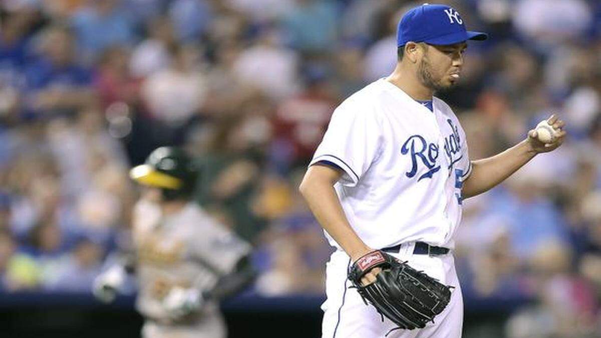 
Bruce Chen gave up a seventh-inning home run to Josh Donaldson Tuesday night as the Royals lost 11-3 to the Oakland Athletics. Vahe Gregorian writes that despite the ugly loss, the Royals are poised for the stretch because the Royals remain anchored by what’s been steadfast and constant all season: pitching. 
