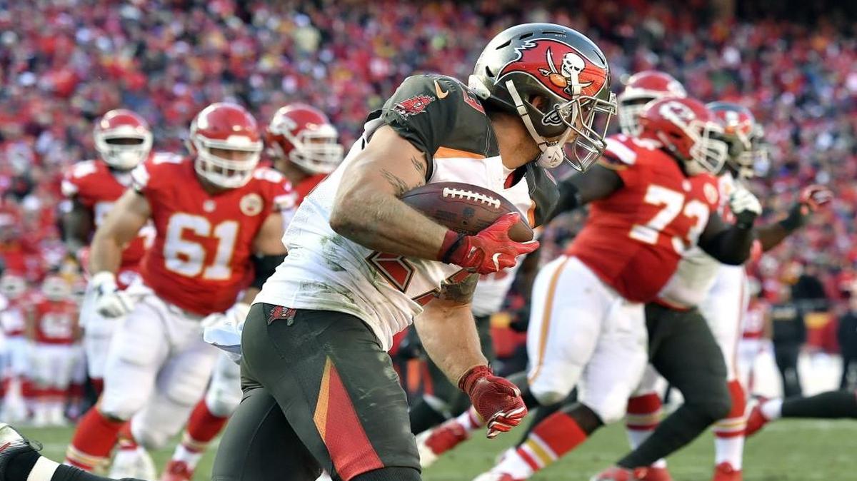 Buccaneers safety Chris Conte stepped in front of a poor Alex Smith pass in the fourth quarter on Sunday, pretty much sealing the fate of the Chiefs.