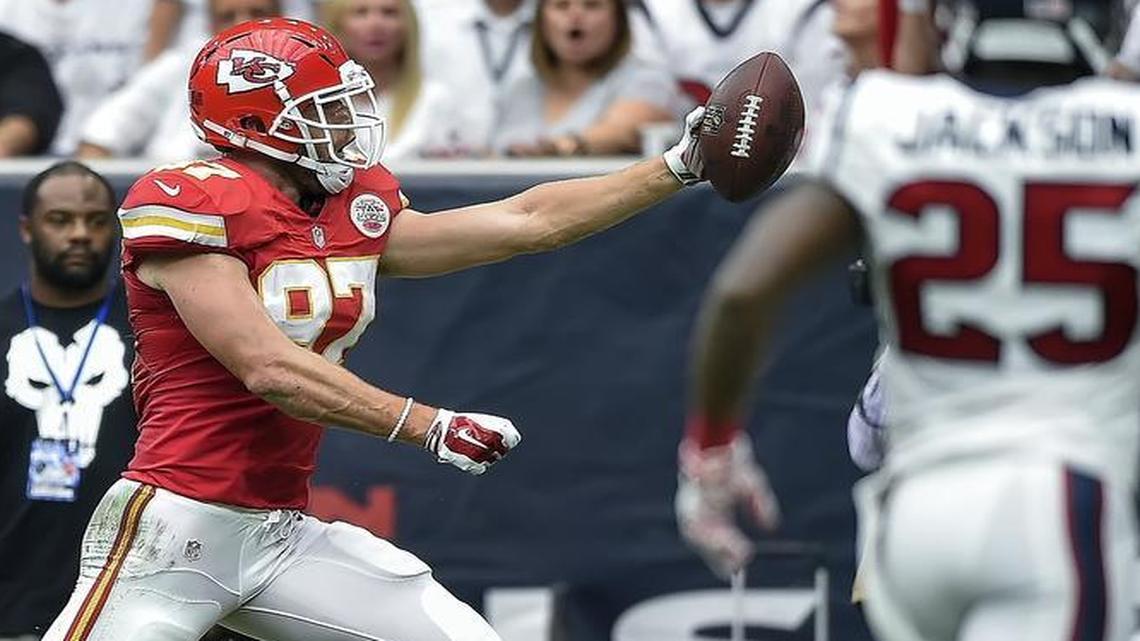 
Tight end Travis Kelce wound up his arm and then punched the ball in celebration after scoring on a 42-yard catch and run in the first quarter of the Chiefs’ 27-20 victory at Houston.
