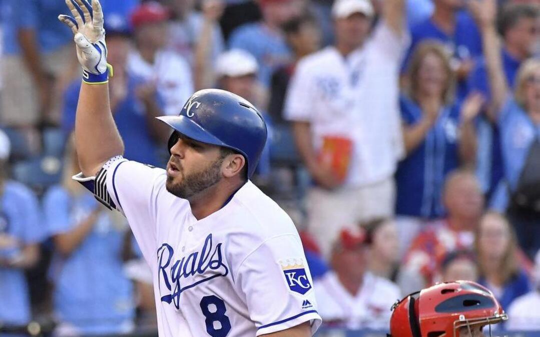 The Royals’ Mike Moustakas celebrated after hitting a solo home run in the second inning against the Cardinals on Aug. 7 at Kauffman Stadium.