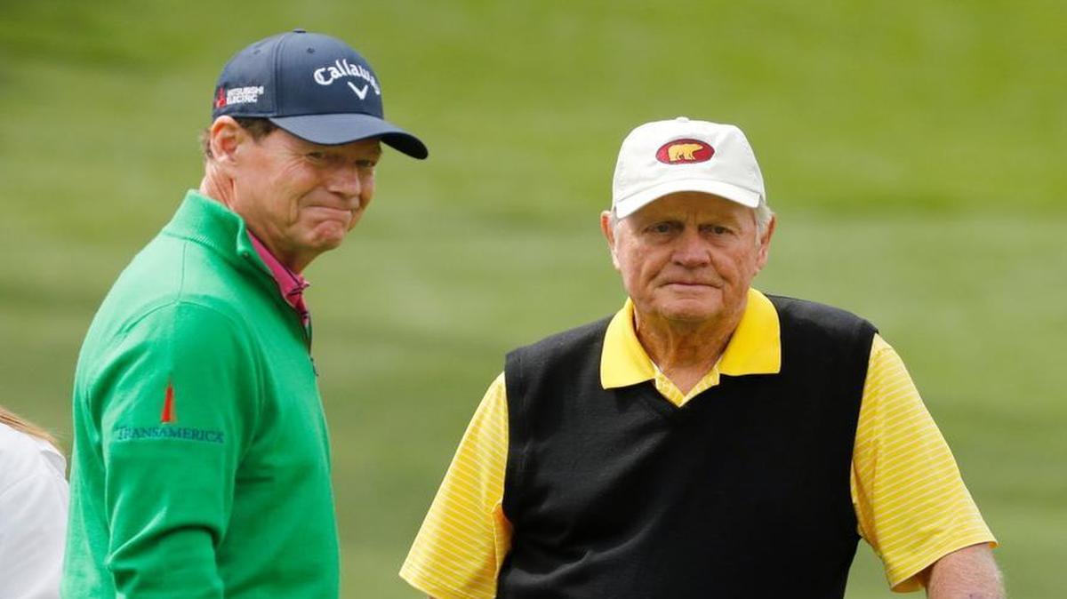 Tom Watson (left) chatted Wednesday with fellow veteran Jack Nicklaus, who called Watson one of golf’s greats, in Augusta, Ga.