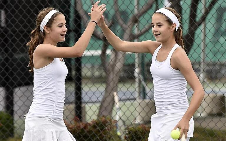 Photo gallery: Tennis players Ellie and Chloe Kuckelman