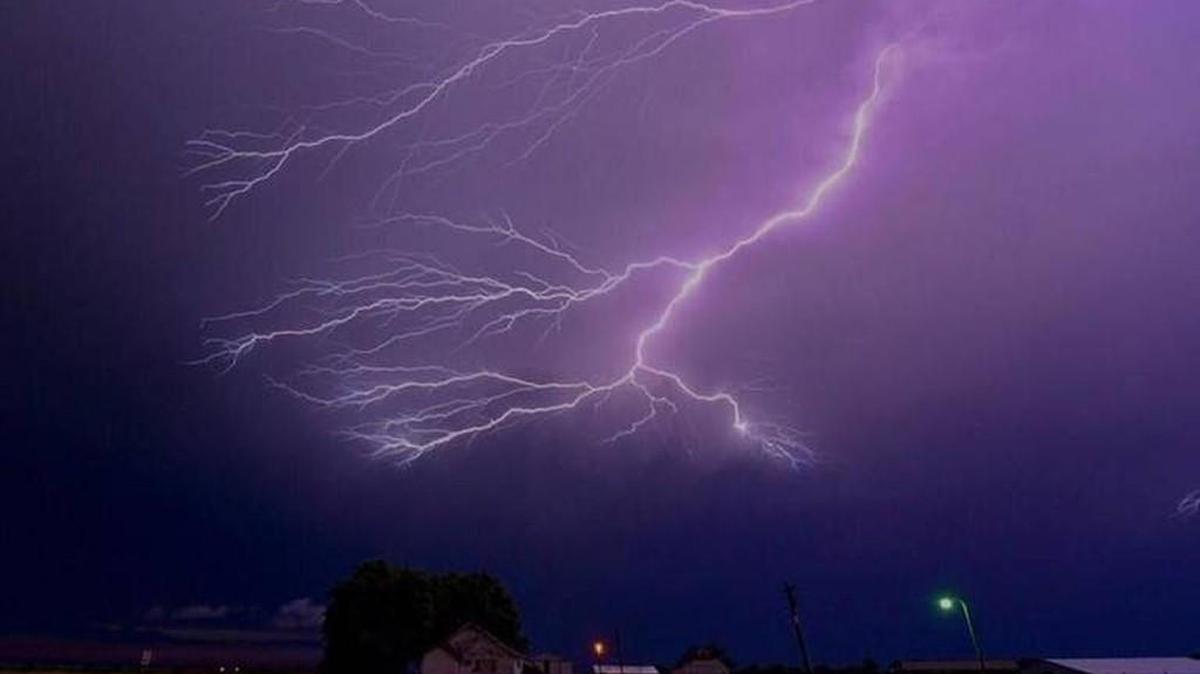 Several thousand customers were without power Wednesday morning after strong and severe storms rolled through the Kansas City area. Kansas City, Kansas, among the hardest hit.